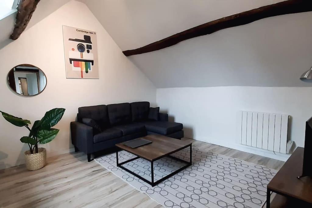 Rouen Le Jouvenet Au Calme Apartment Exterior photo